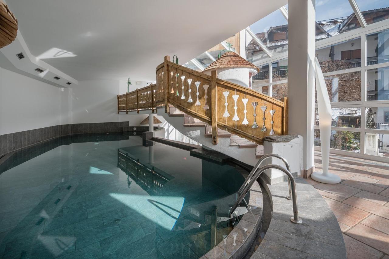 Muehlenerhof Hotel 4*