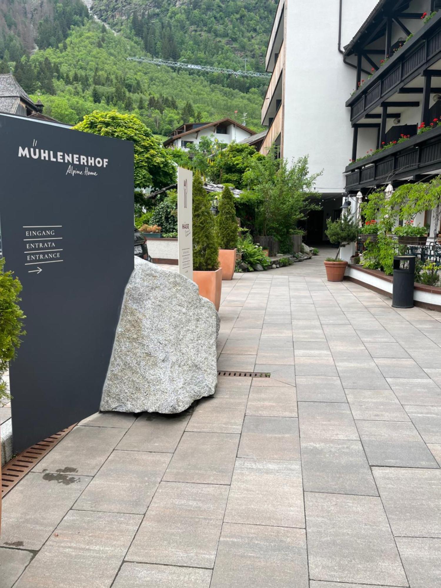 Hotel Muehlenerhof 4*